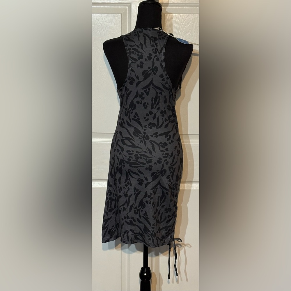 Cupshe Beach Dress NWT – Size S – Gray & Black Floral - Picture 3 of 6